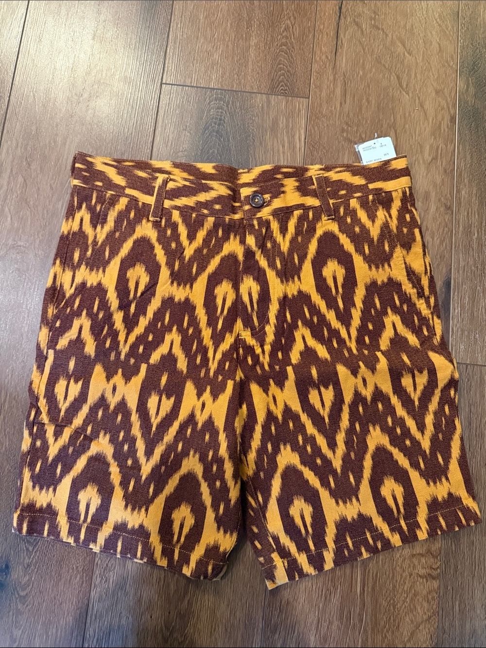 Men’s Patterned Yellow & Brown Shorts